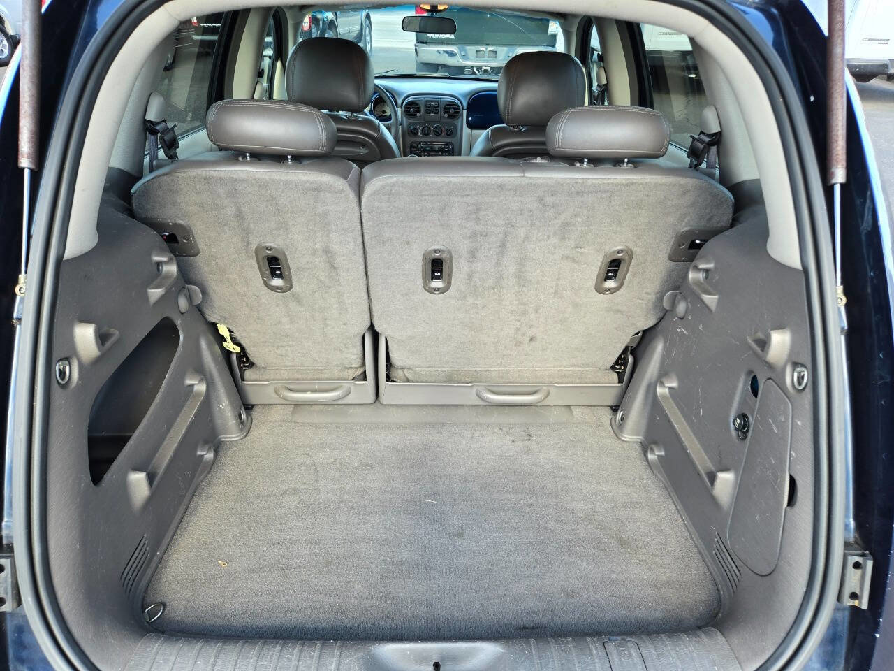 Used 2002 Chrysler PT Cruiser Limited image 23