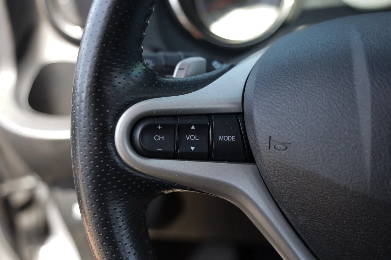 Used 2013 Honda Fit Sport image 35