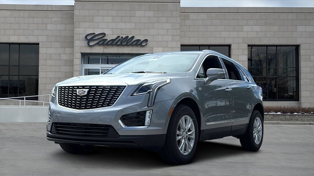 New 2026 Cadillac XT5 Luxury w/ LPO, Floor Liner Package AWD/4WD image 5