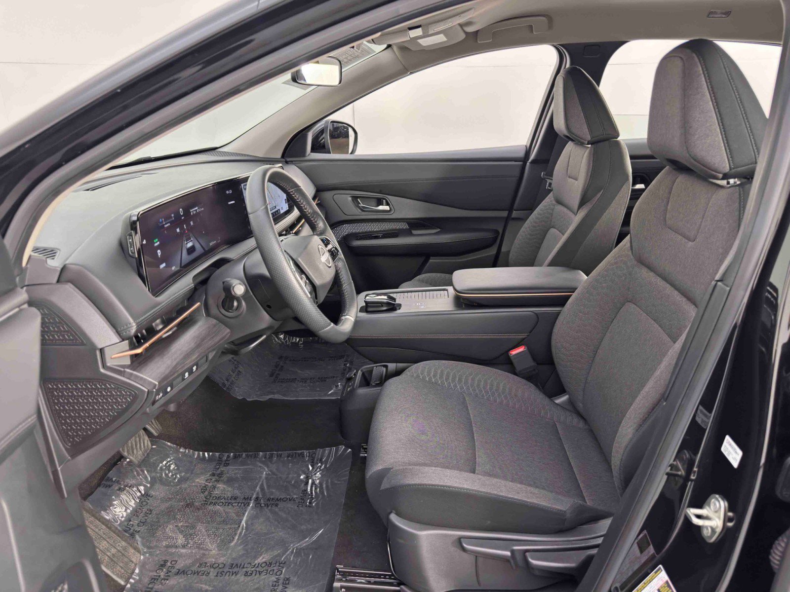 Used 2024 Nissan Ariya FWD image 15