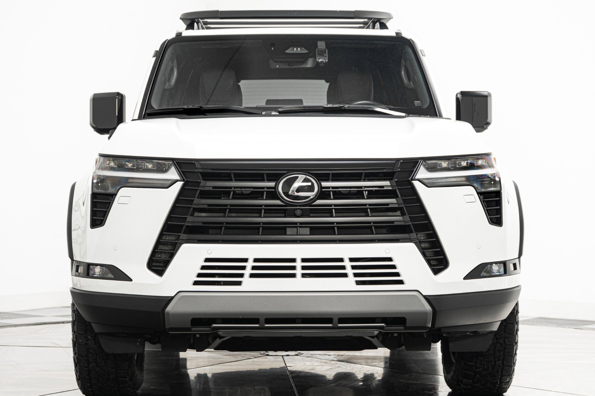 Used 2024 Lexus GX 550 image 4