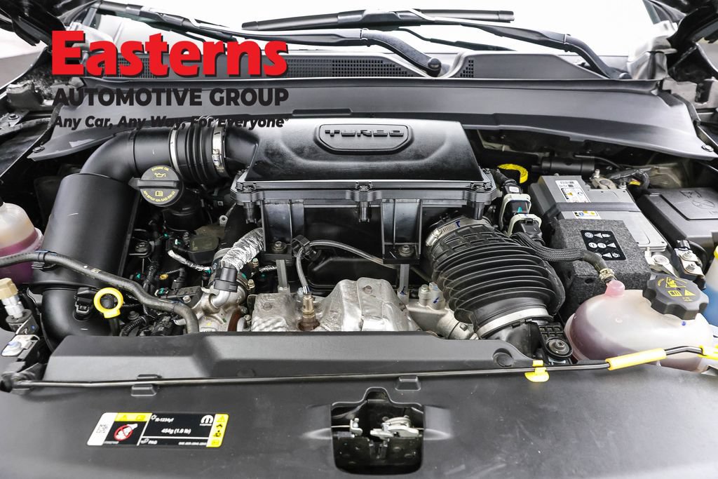 Used 2025 Jeep Compass Limited AWD/4WD image 7