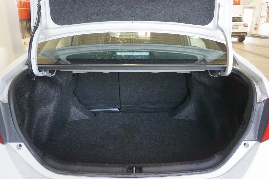 Used 2017 Toyota Corolla SE image 13