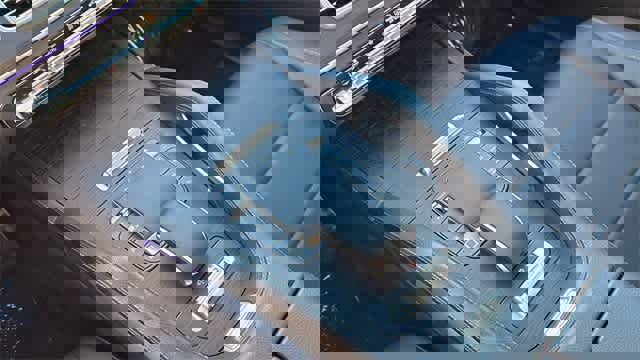 Certified 2025 Mercedes-Benz GLS 450 4MATIC image 24