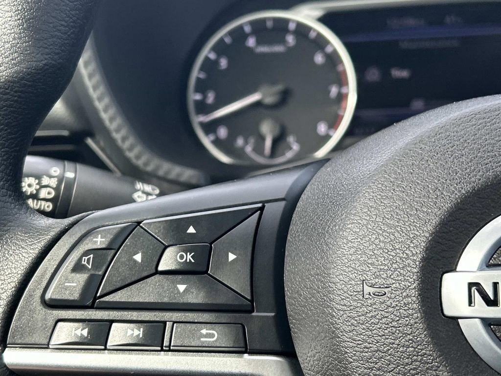 Certified 2023 Nissan Sentra SV image 22