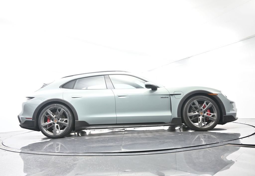 Certified 2025 Porsche Taycan 4S AWD/4WD image 51