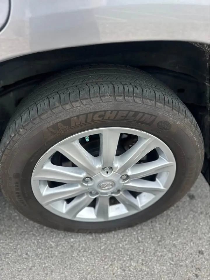 Used 2009 Lexus LX 570 4WD image 11