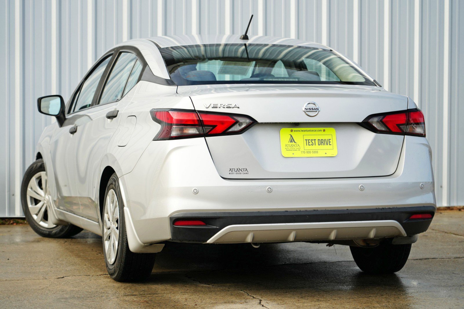 Used 2020 Nissan Versa S image 4