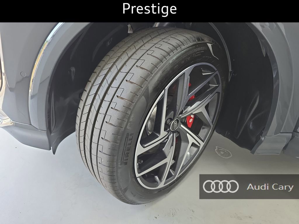 New 2025 Audi SQ6 e-tron Prestige image 32