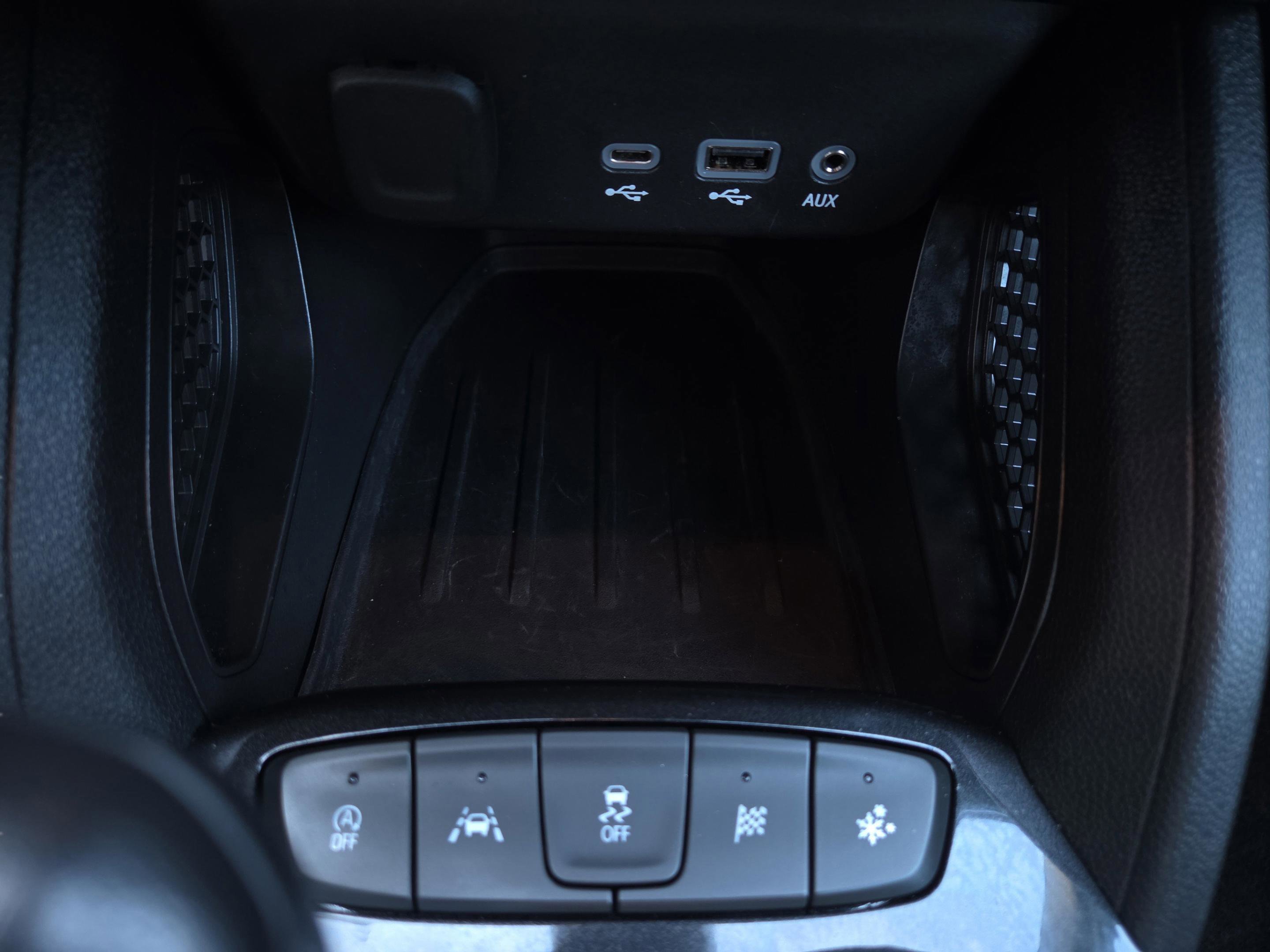 Used 2021 Chevrolet TrailBlazer RS w/ Sun and Liftgate Package image 20