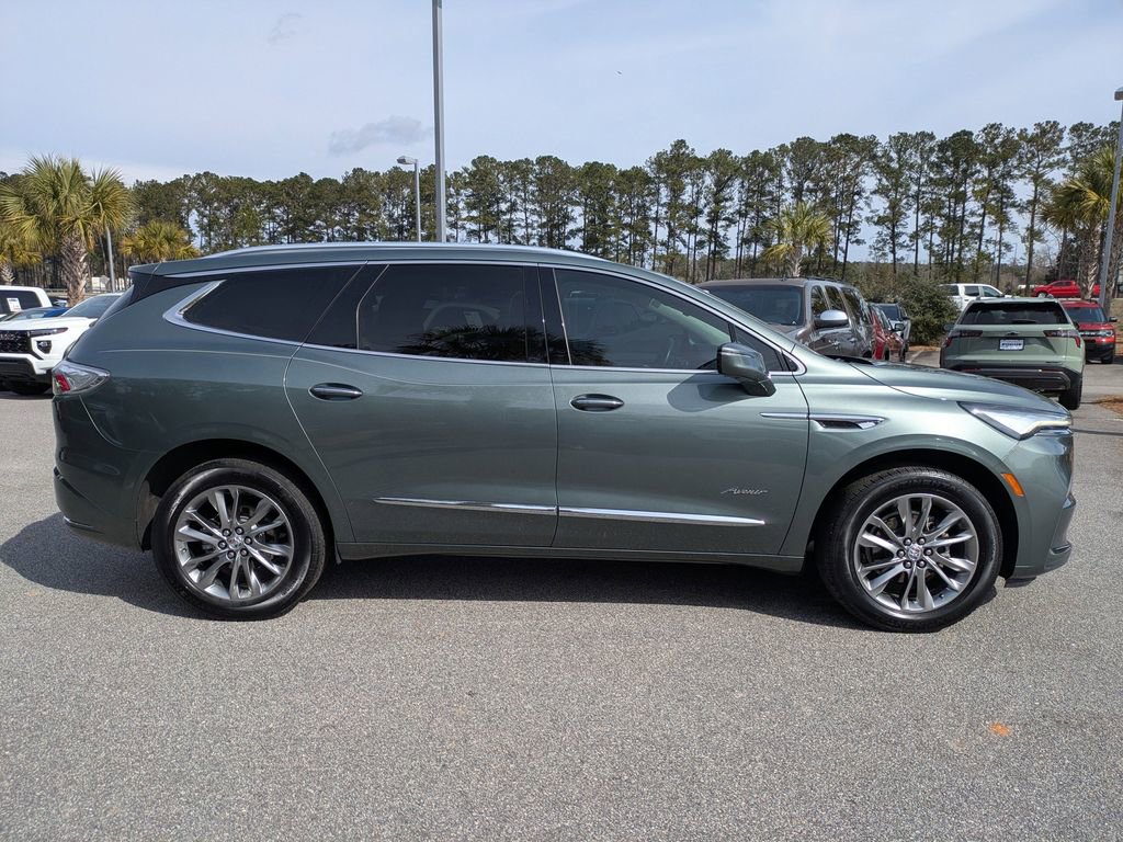 Certified 2023 Buick Enclave Avenir w/ Avenir Technology Package video 3