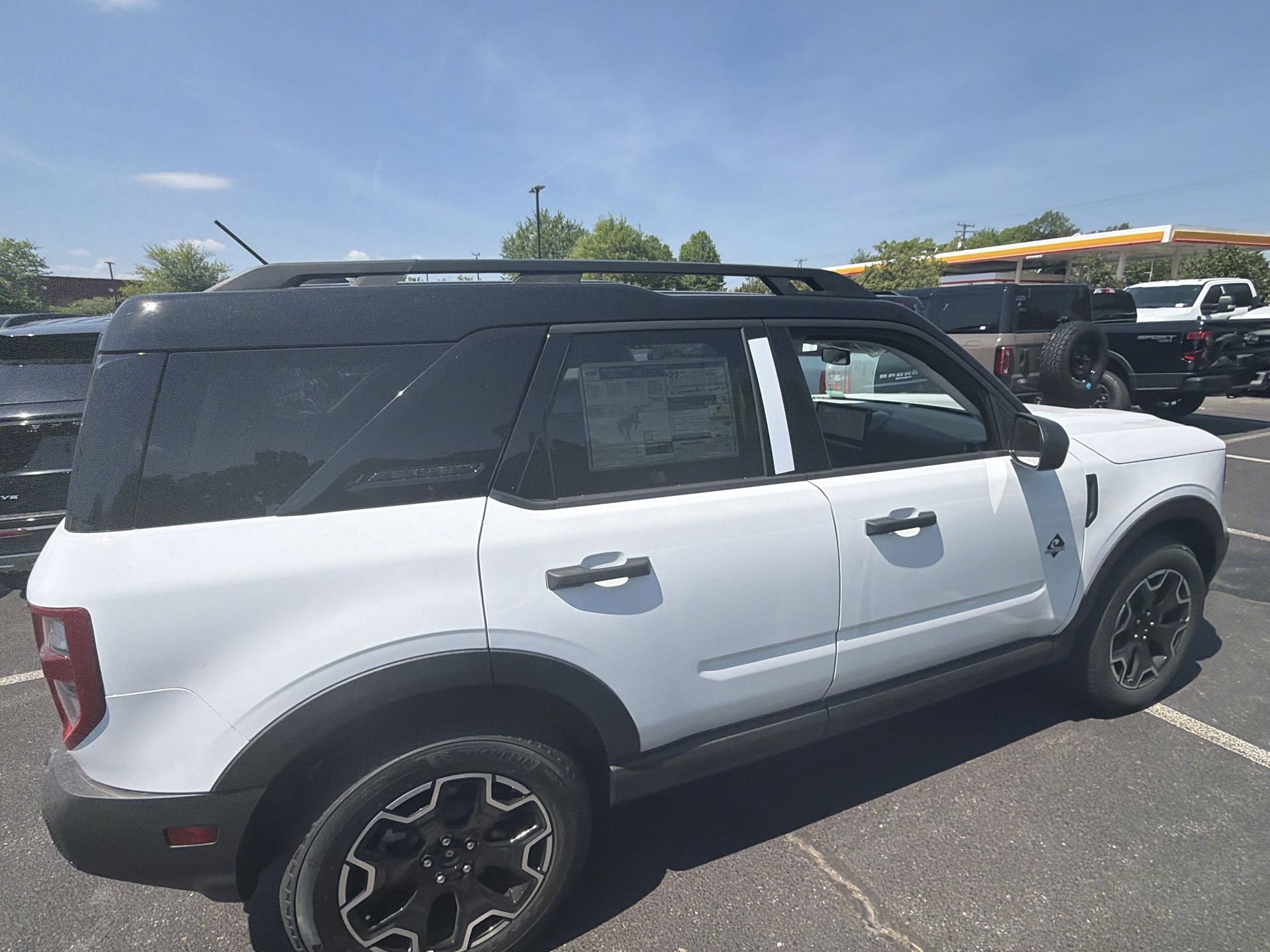 New 2026 Ford Bronco Sport Outer Banks AWD/4WD image 8