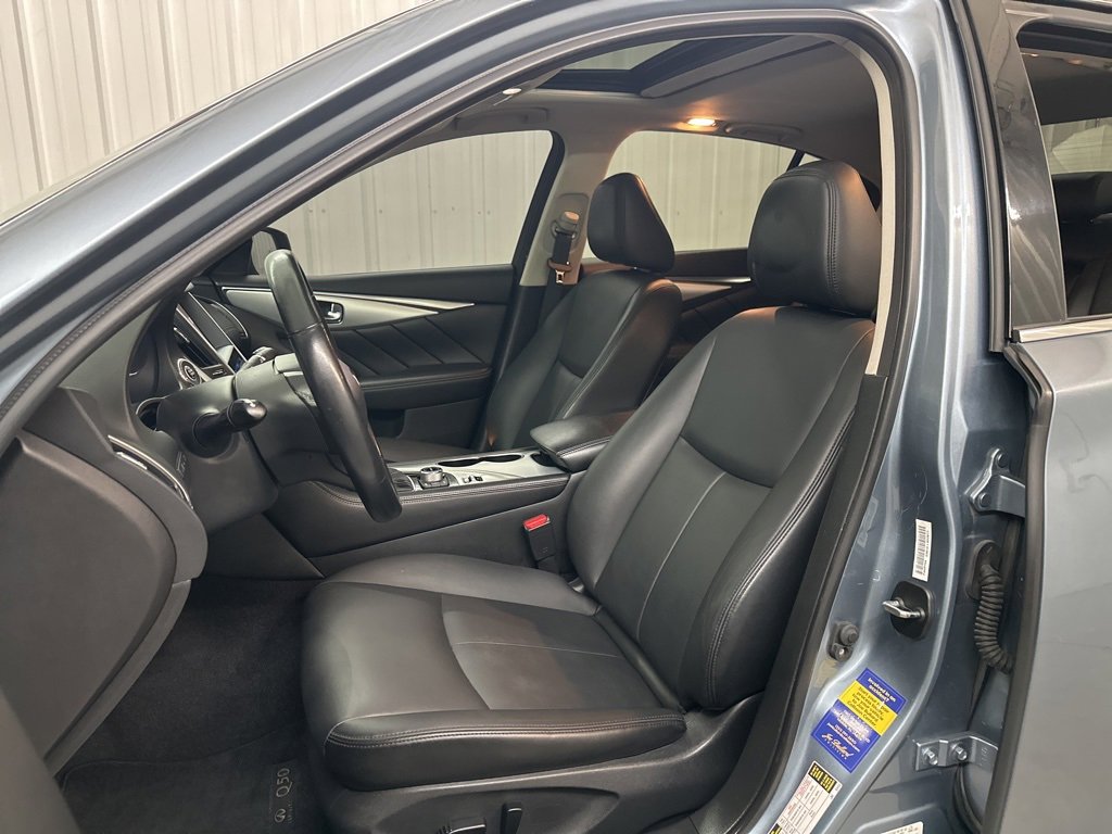 Used 2019 INFINITI Q50 Luxe image 12