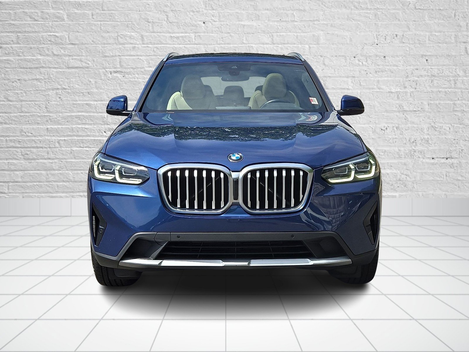 Used 2022 BMW X3 xDrive30i AWD/4WD image 2