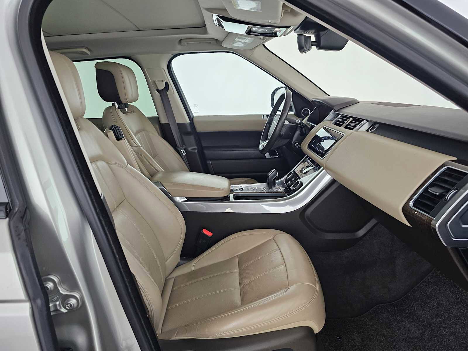 Used 2018 Land Rover Range Rover Sport HSE image 10