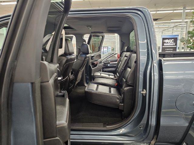 Used 2014 GMC Sierra 1500 SLT w/ SLT Preferred Package AWD/4WD image 11