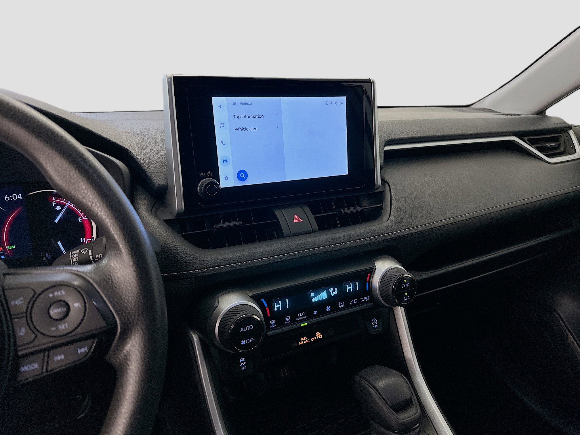 Used 2024 Toyota RAV4 XLE image 26