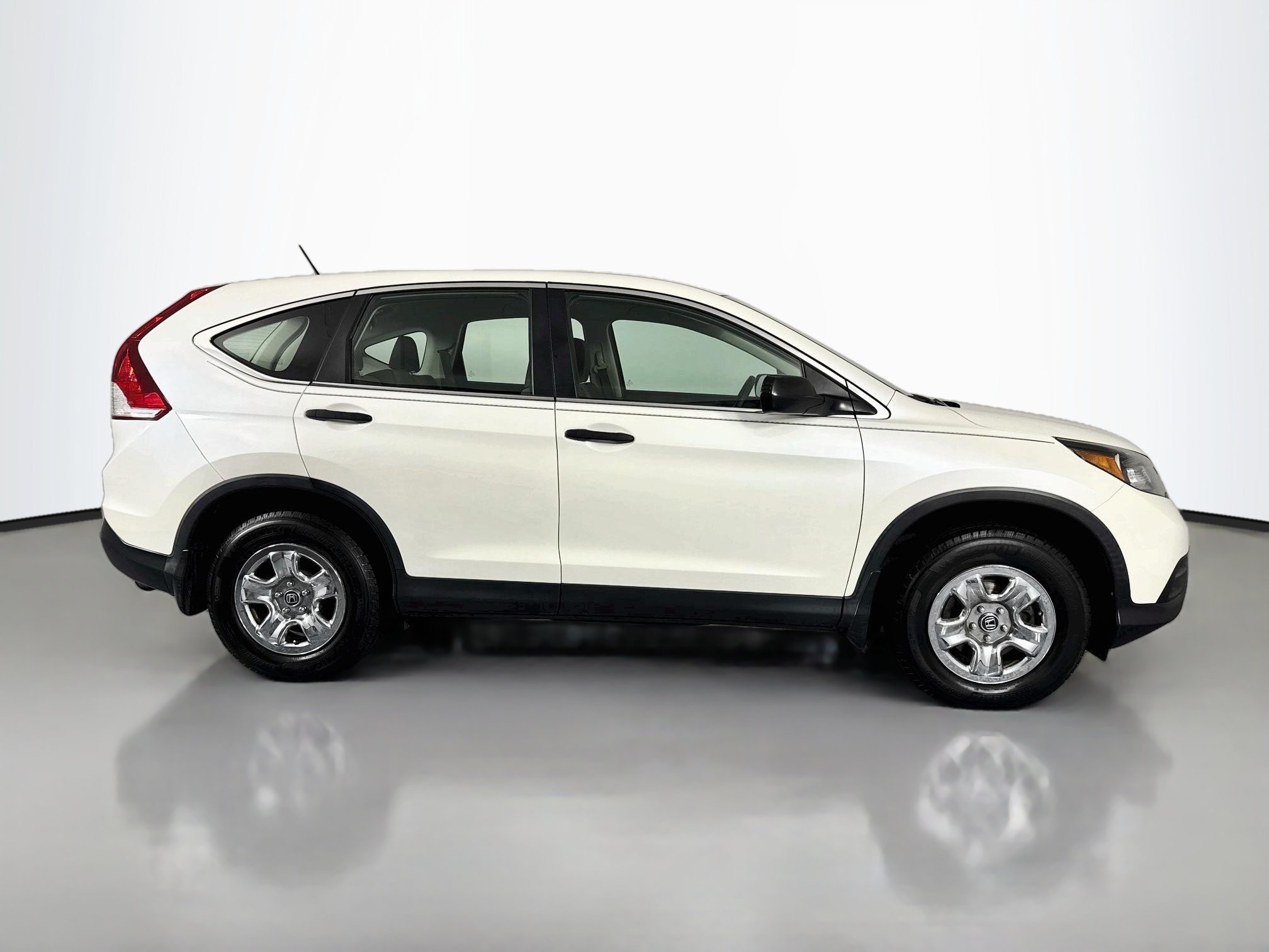 Used 2014 Honda CR-V LX image 4