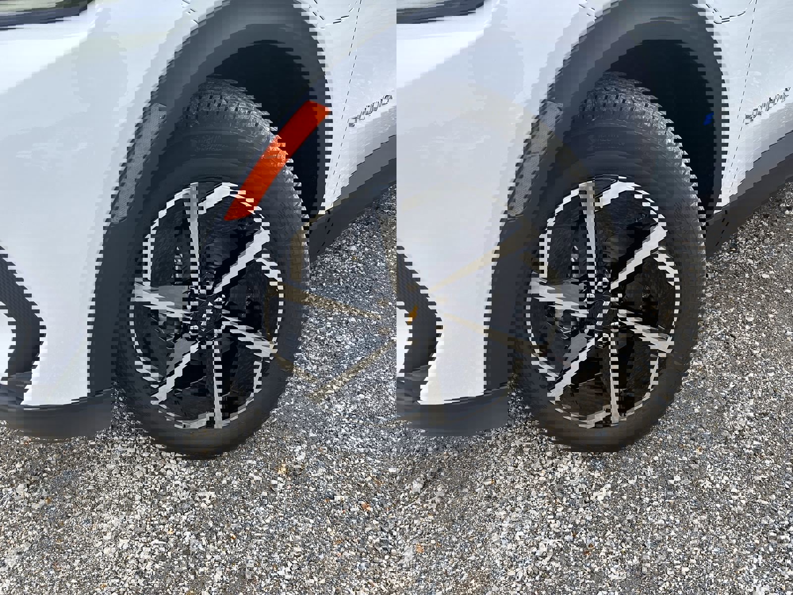 New 2026 Chevrolet Equinox EV LT image 13