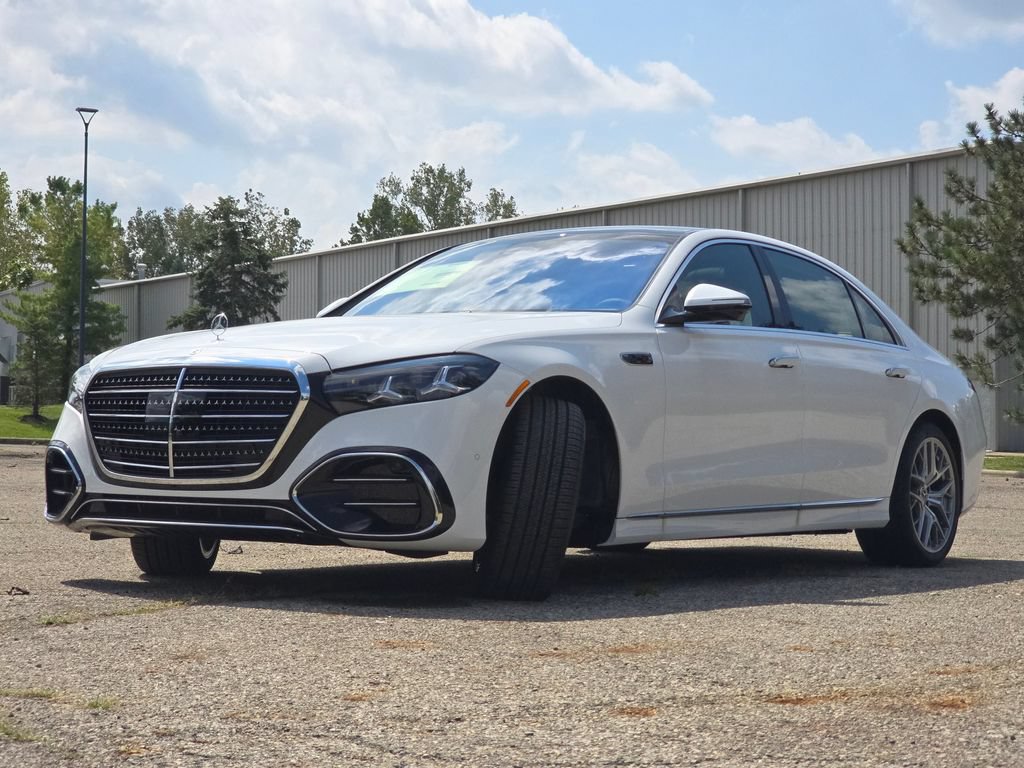 New 2027 Mercedes-Benz S 580 4MATIC Sedan image 11