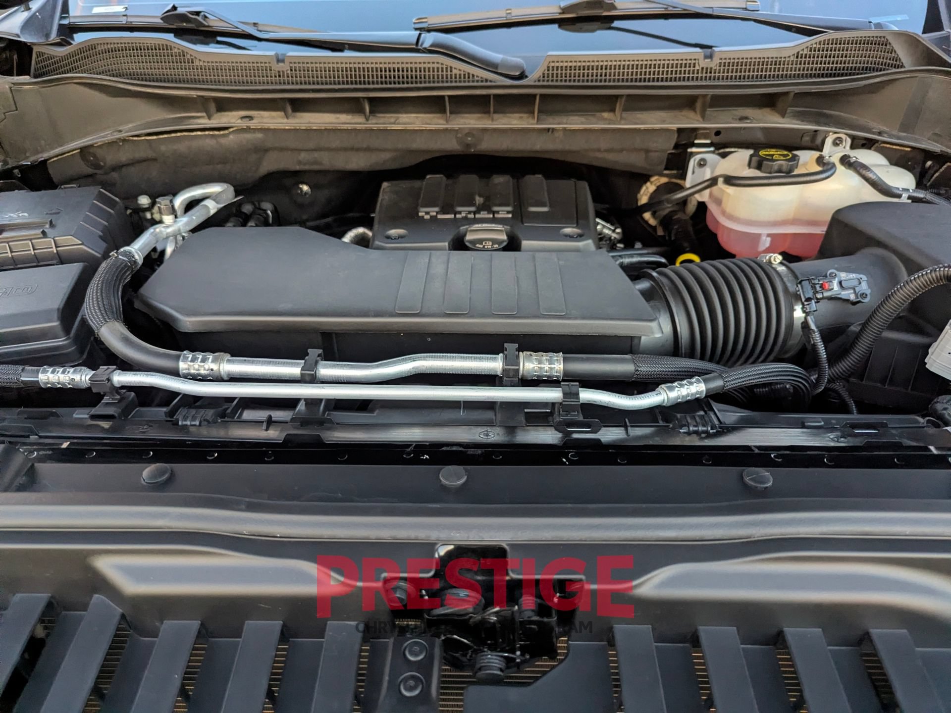 Used 2025 Chevrolet Silverado 1500 Custom Trail Boss w/ Turbomax Blackout Package AWD/4WD image 30