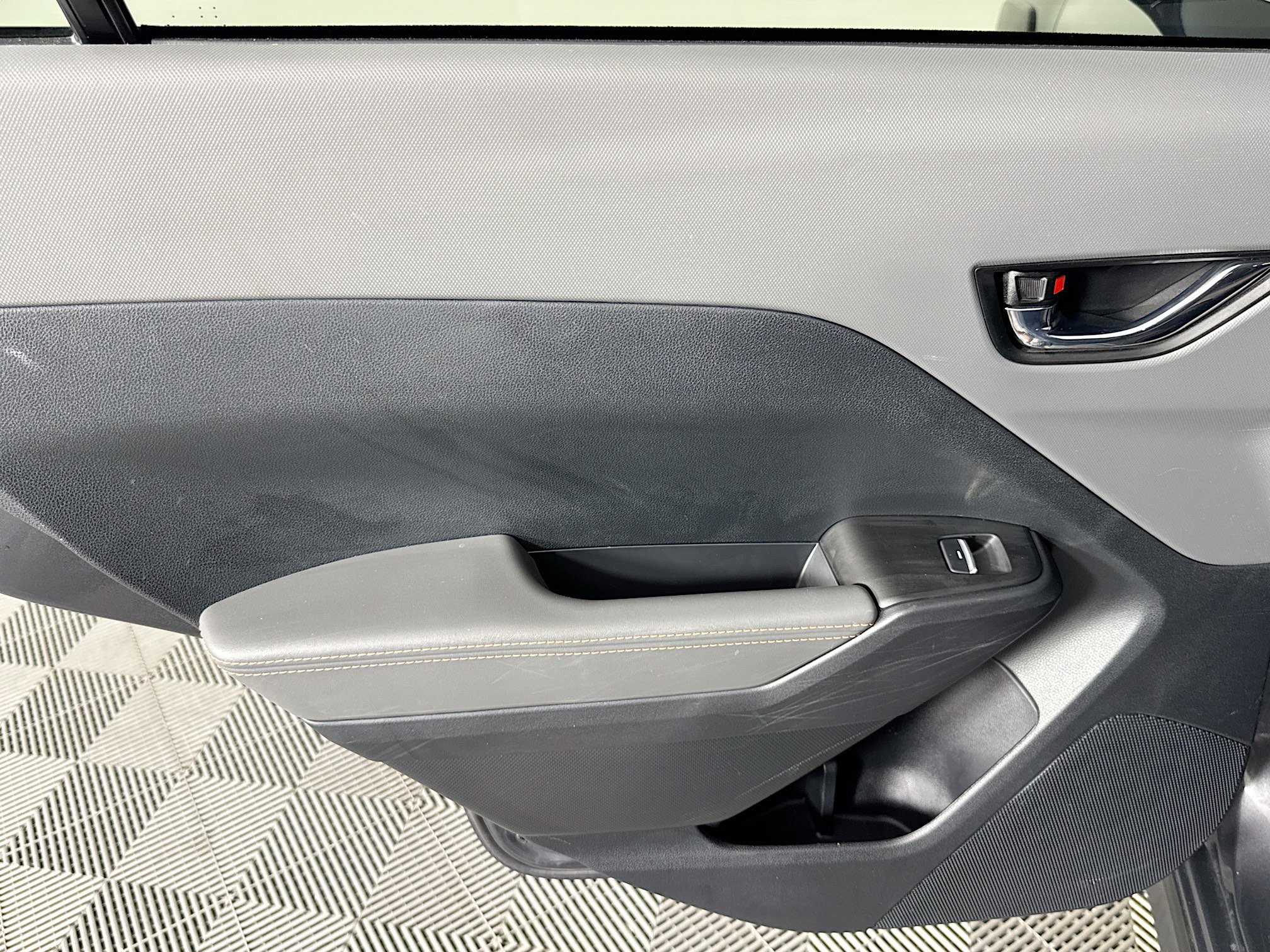 Used 2024 Subaru Crosstrek 2.5i Limited w/ Crosstrek Mirror Package AWD/4WD image 25