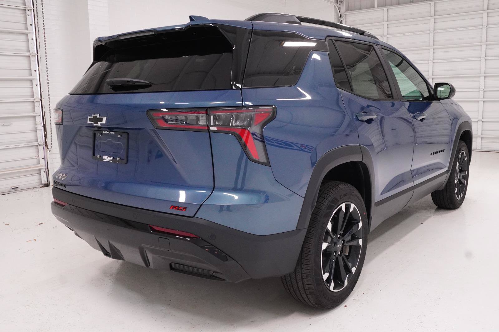 New 2027 Chevrolet Equinox RS FWD image 29