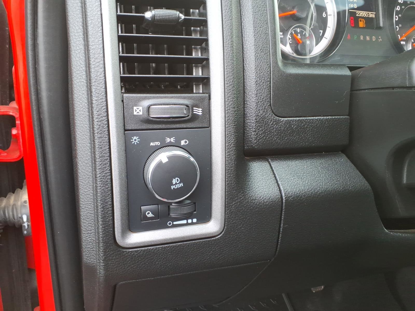 Used 2022 RAM 1500 Express w/ Wheel & Sound Group AWD/4WD image 10