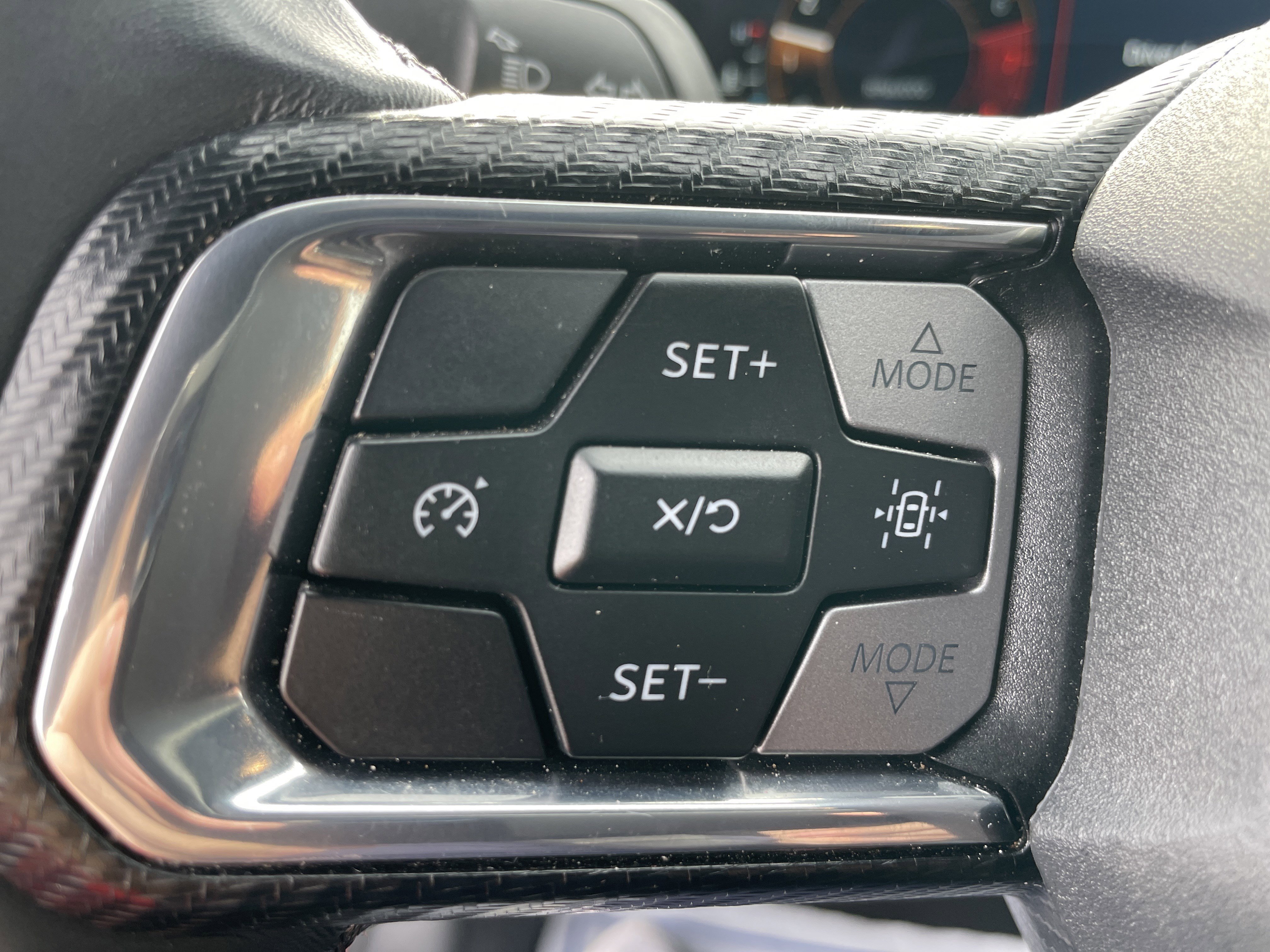 Used 2025 Ford Mustang Premium image 26