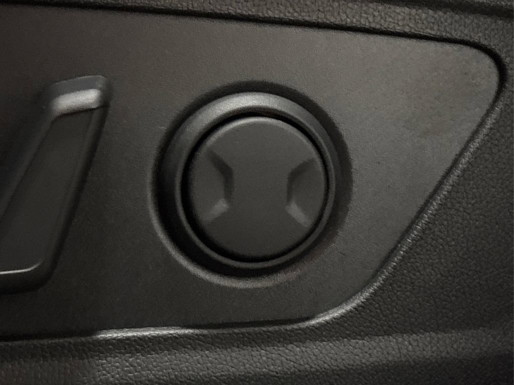 New 2026 Kia Sorento S image 14