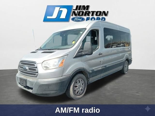 Used 2018 Ford Transit 350 XLT image 4