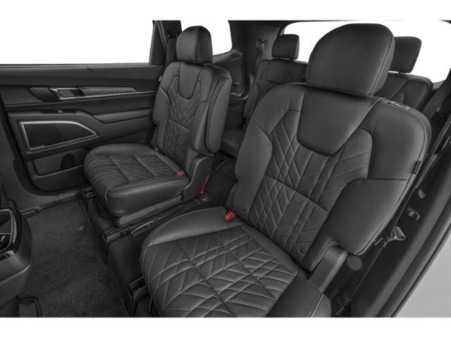 Used 2025 Kia Telluride AWD image 16