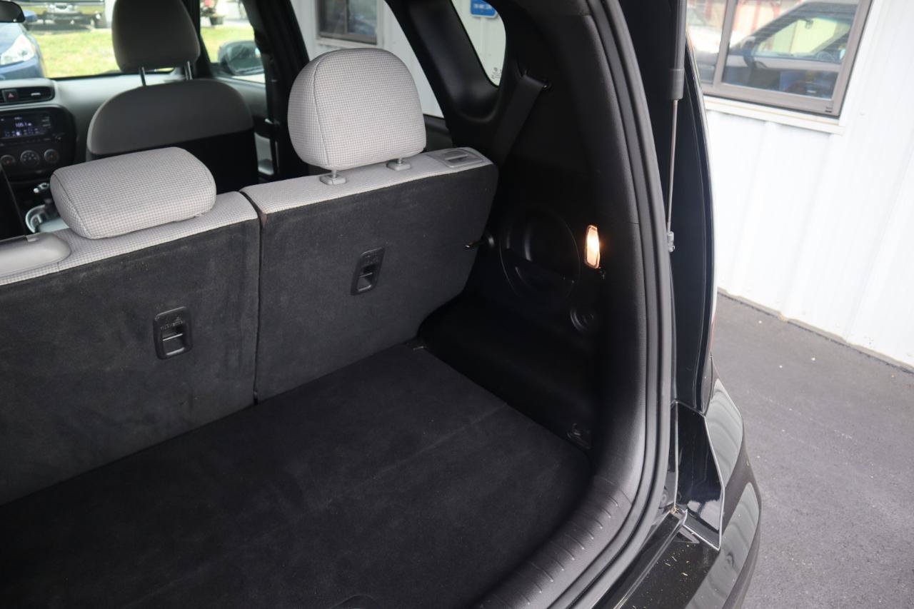 Used 2018 Kia Soul FWD image 41