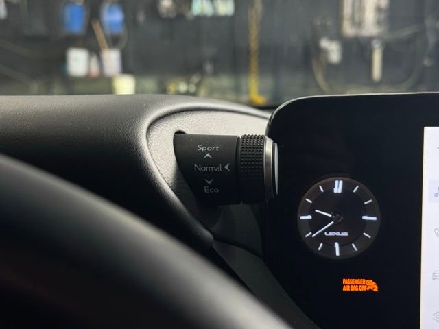Used 2023 Lexus ES 350 w/ Premium Package image 30