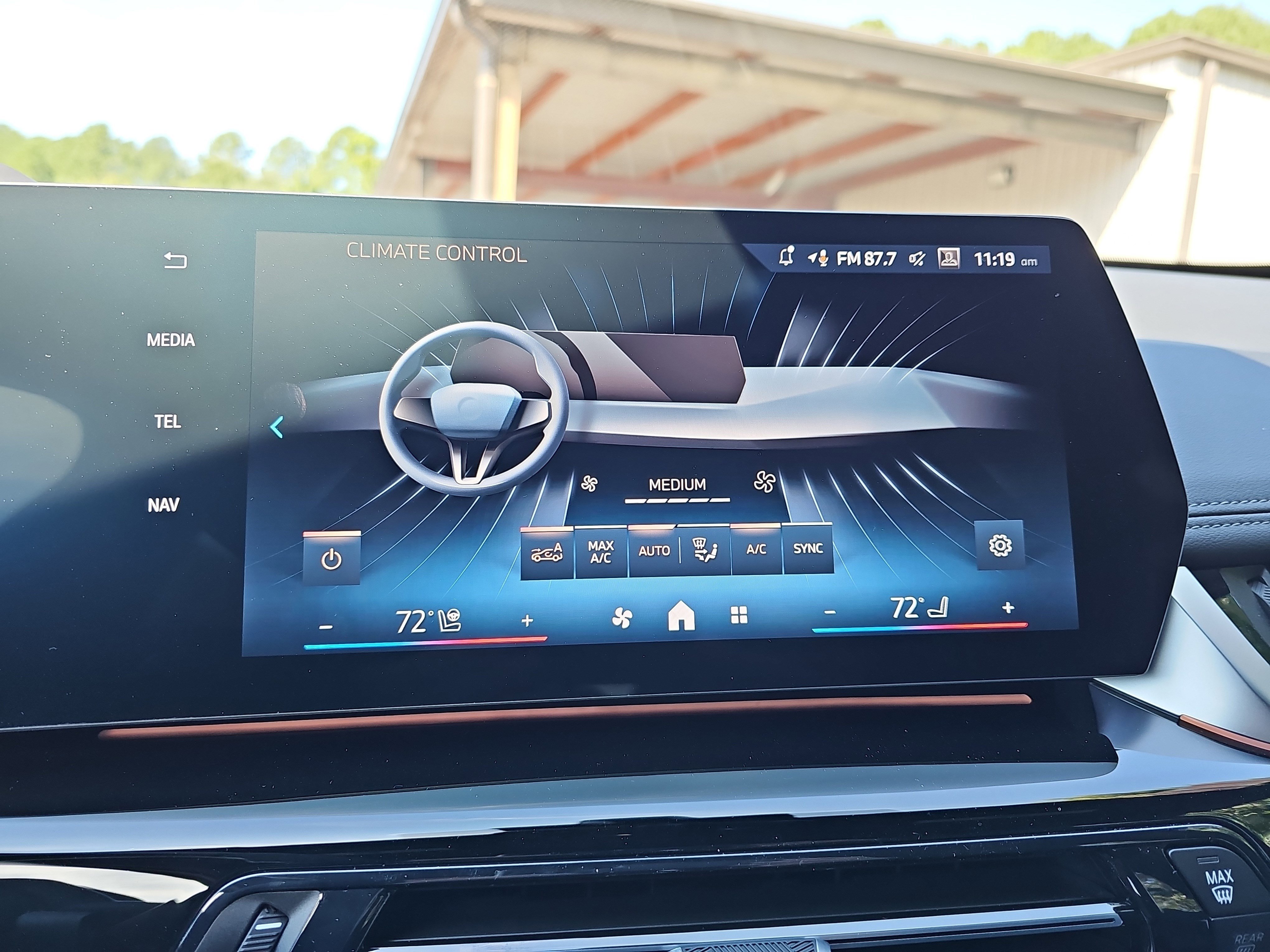 New 2026 BMW X1 xDrive28i w/ Technology Package image 22