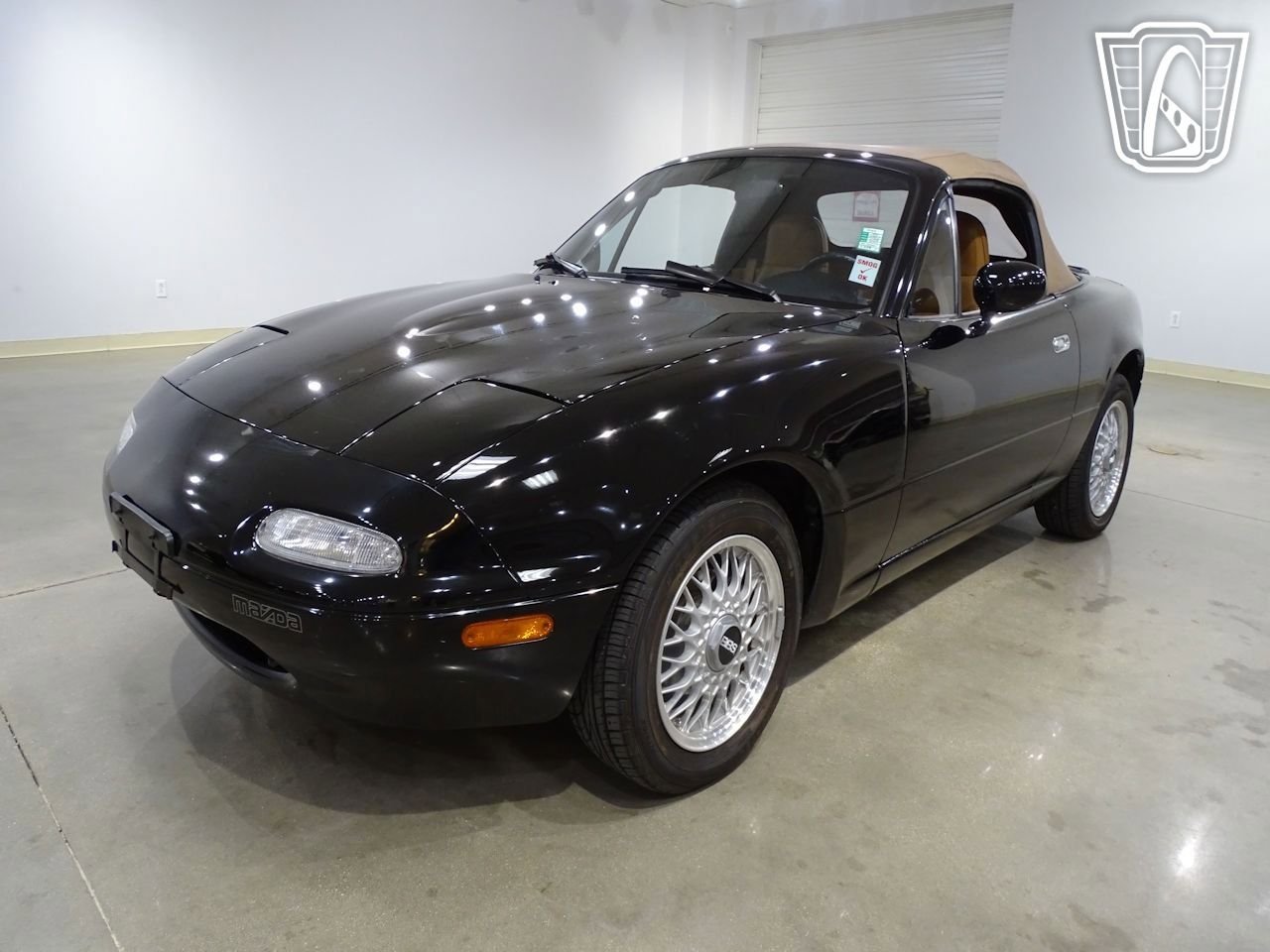 Used 1992 MAZDA MX-5 Miata image 4