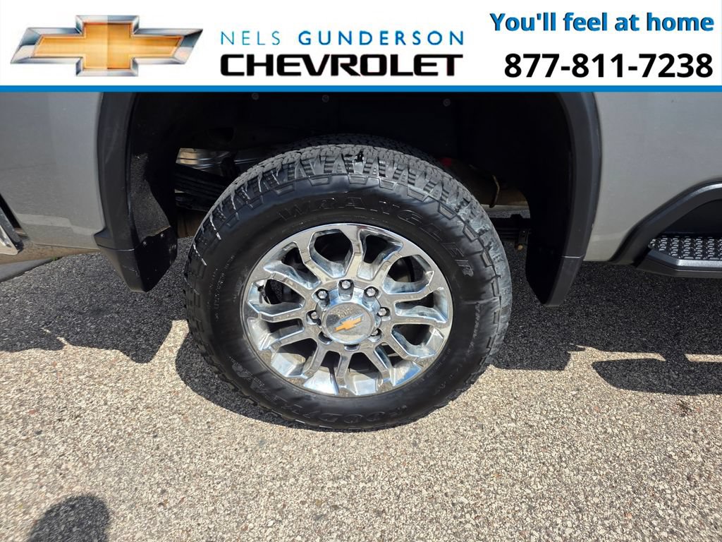Used 2024 Chevrolet Silverado 2500 LTZ w/ LTZ Premium Package AWD/4WD image 9