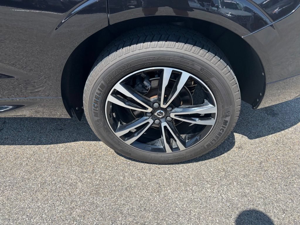 Used 2020 Volvo XC60 T5 Momentum w/ Protection Package AWD/4WD image 31