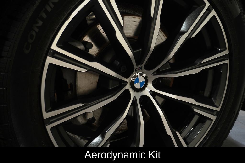 Used 2019 BMW X5 xDrive40i w/ M Sport Package AWD/4WD image 15