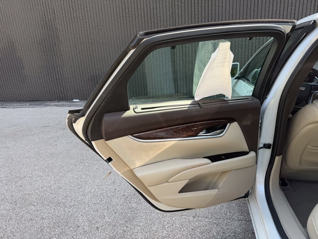 Used 2016 Cadillac XTS Premium FWD image 20