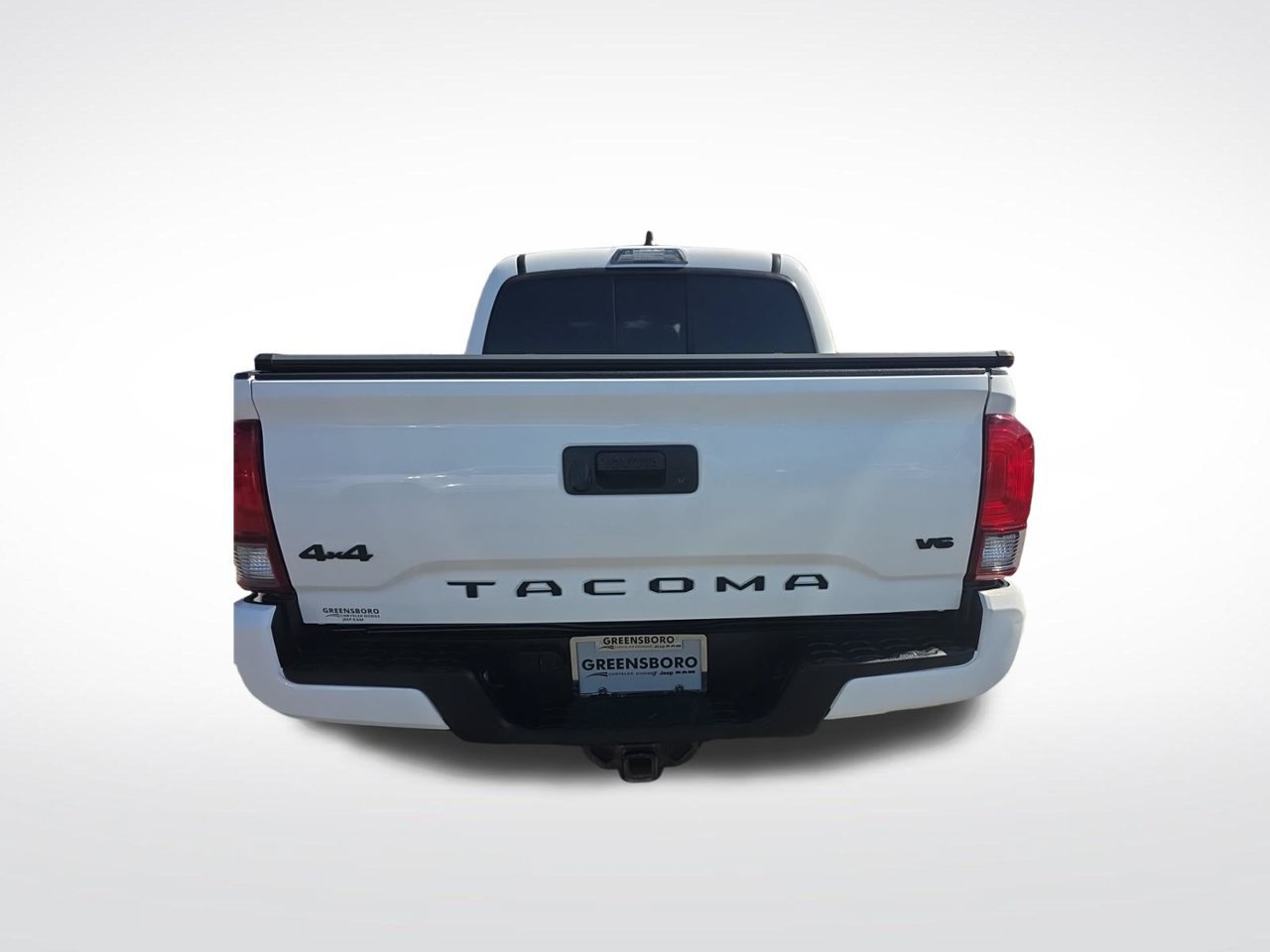 Used 2020 Toyota Tacoma SR AWD/4WD image 6