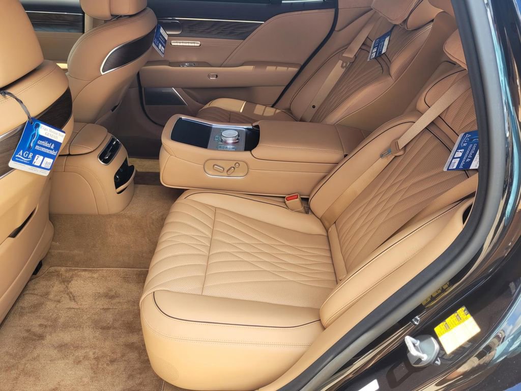 Used 2024 Genesis G90 3.5T image 15