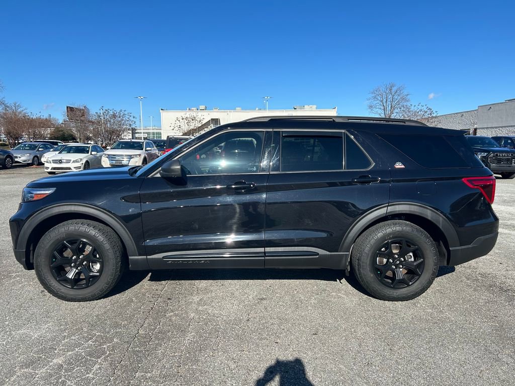 Used 2023 Ford Explorer Timberline image 2