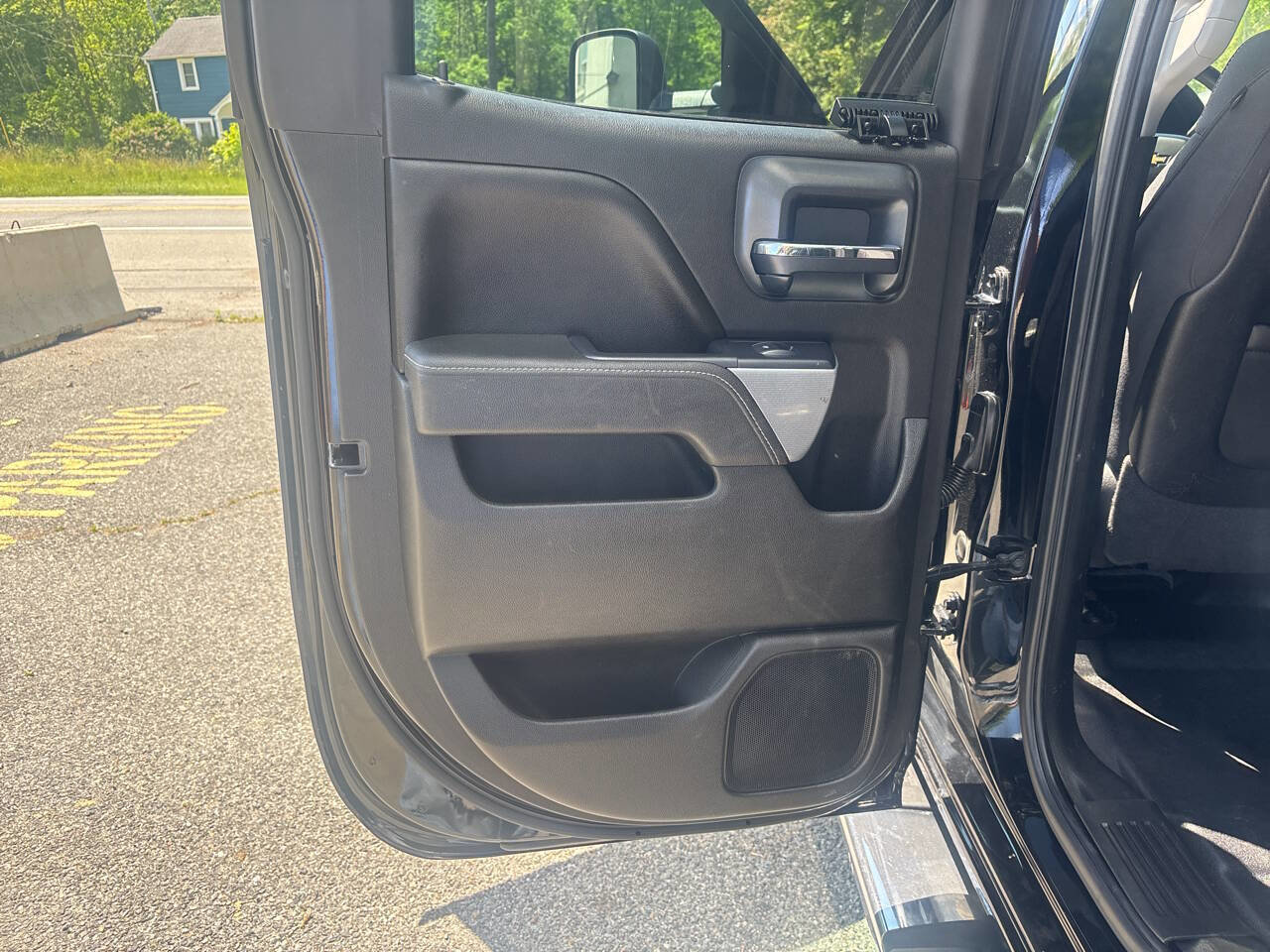 Used 2015 Chevrolet Silverado 2500 LT w/ LT Convenience Package AWD/4WD image 23
