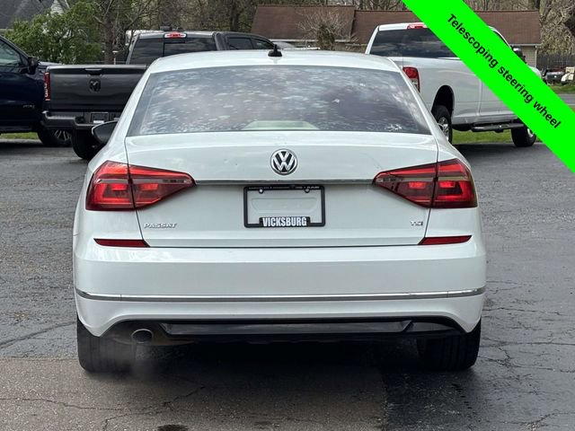 Used 2017 Volkswagen Passat 1.8T R-Line FWD image 28