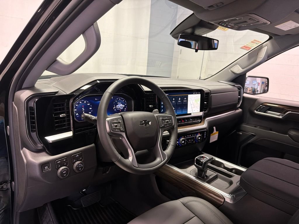 New 2026 Chevrolet Silverado 1500 RST w/ Convenience Package II AWD/4WD image 16