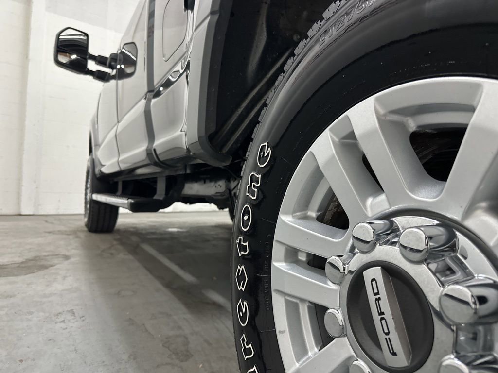 Used 2017 Ford F250 XLT w/ XLT Value Package image 14
