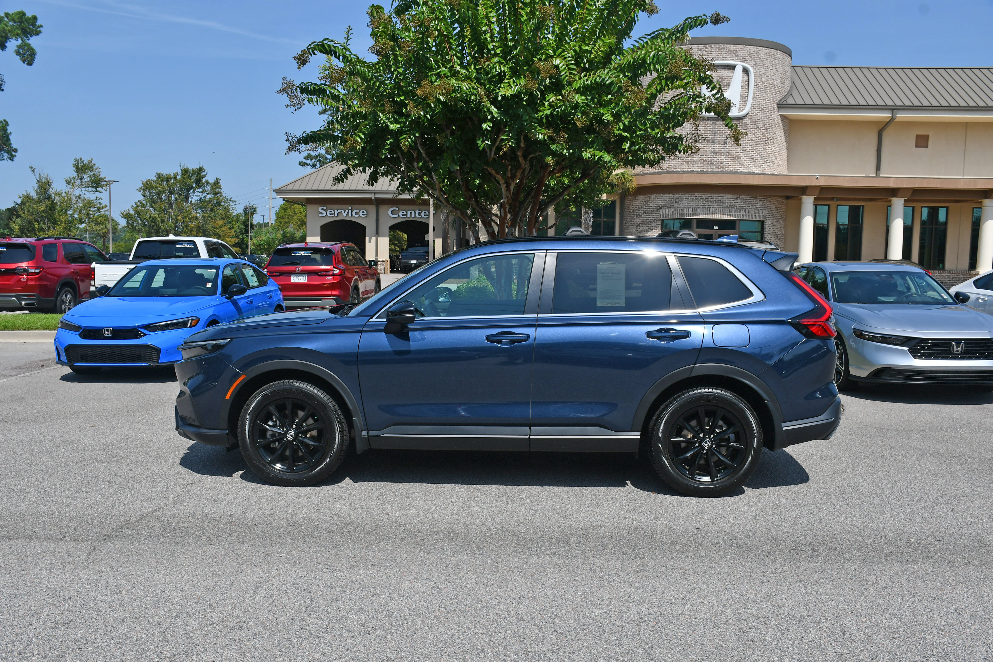 Used 2024 Honda CR-V Sport-L image 2