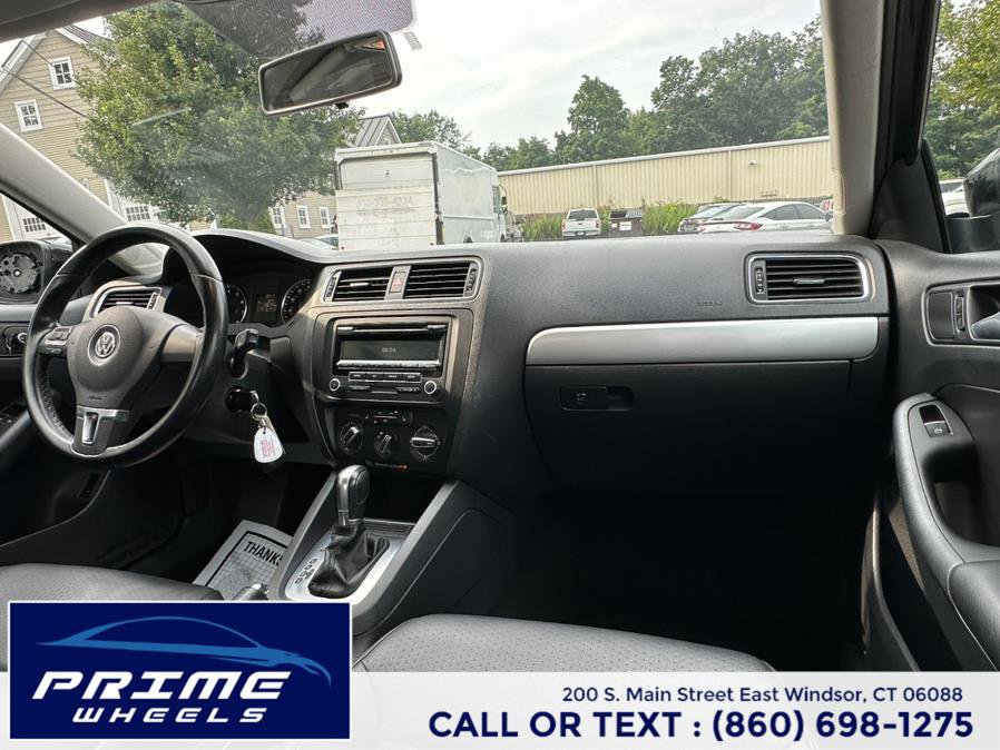 Used 2014 Volkswagen Jetta SE image 19