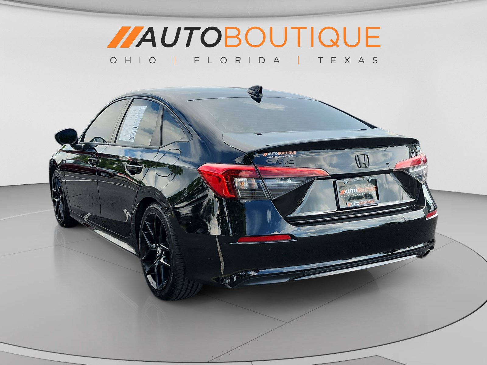 Used 2022 Honda Civic Sport image 3